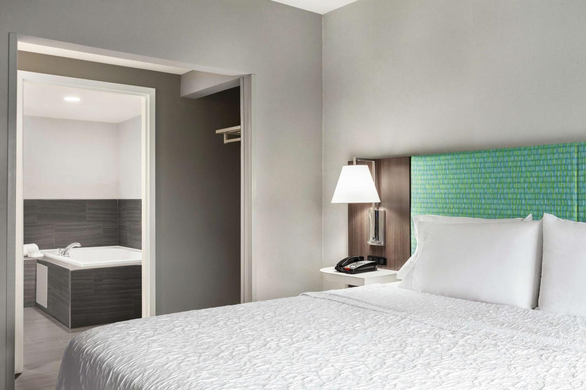 Hampton By Hilton Oklahoma City I-40 East- Tinker Afb Midwest City Exterior photo